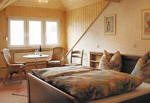 Alte Burg Longuich - Gästehaus – Doppelzimmer Burggarten