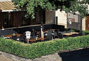 Hotel-Weinhaus Weis – Einzelzimmer mit Dusche und WC