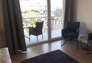 Gästehaus Am Rebenhang – Familienzimmer Zimmer 7