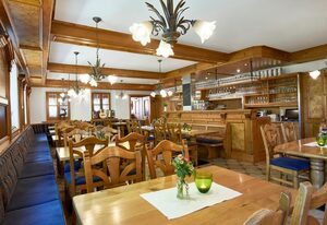 Hotel-Gasthof Schwarz – Doppelzimmer Economy mit WLAN und TV