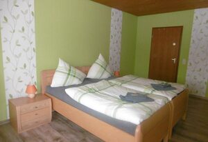 Pension "Haus Hochwaldhöhe" – Doppelzimmer Dusche/WC