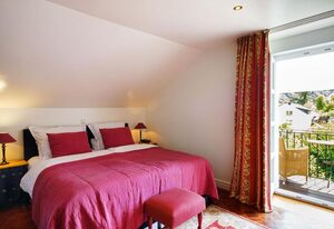 Weingut u. Gästehaus Kallfels – Doppelzimmer mit Balkon