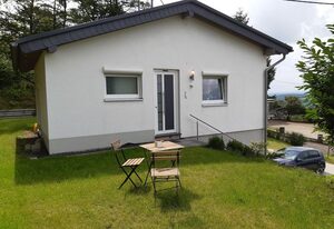 Ferienhaus Sonnenterrasse – 4-Bett Fehaus, Schlafsofa,  2 Bäder, 2 Schlafräume
