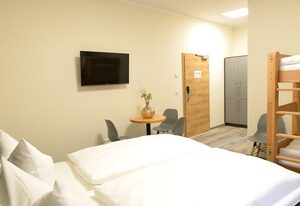 Hostel &amp; Pension Alte Brauerei – 4-Bettzimmer mit Etagenbetten (20 qm)