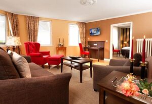 Boutique-Hotel Moseltor – Doppel- / Zweibettzimmer/Dusche/WC