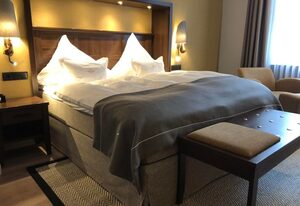 Boutique-Hotel Moseltor – Doppel- / Zweibettzimmer/Dusche/WC