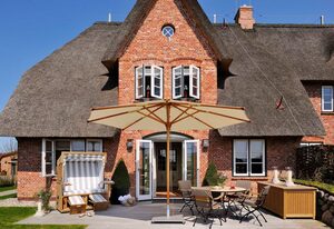 SalzWasserHerz SENHOOG Luxury Holiday Homes *****