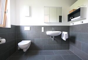 Altes Kelterhaus & Plein Hotel – Suite mit 2 Schlafzimmern ebenerdig