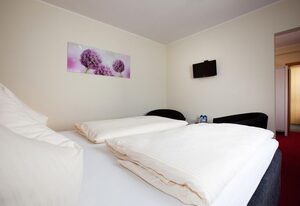 Mittelrhein Pension – Einzelzimmer, Dusche, WC, 1 Schlafraum