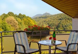 Gasthaus Trifelsblick – Ferienwohnung zum Trifelsblick