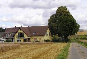 Ferienwohnung am Birkenberg – 8-Bett-Ferienwohnung, Dusche und Bad/WC bis 8 Pers