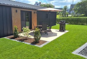 Land Zeit - get your tiny moment – Tiny-House "Das kleine Schwarze"