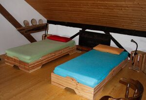 Pilger- und Wanderherberge Altes Forstamt – Ein Bett im Mehrbettzimmer der Herberge