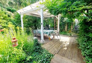 Ferienwohnung mit WLAN, Kaminofen und wunderschöner Aussicht ins Rheintal