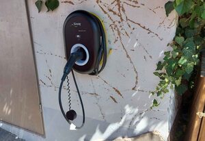Ferienwohnung mit WLAN, Kaminofen und wunderschöner Aussicht ins Rheintal