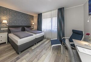Haus Mittelrhein – Zimmer  Eifel, Westerwald, Taunus
