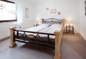 Ferienwohnungen Wengenroth – 8-Bett-Wohnung "Spatzennest"
