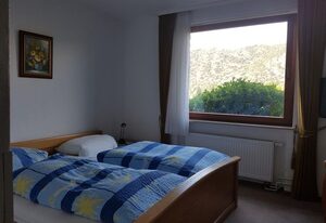 Gästehaus Karbach – Doppelzimmer, Bad, WC, ruhig