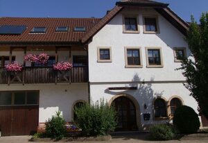 Boller - Gästehaus – DZ als Einzelzimmer, Dusche oder Bad, WC,