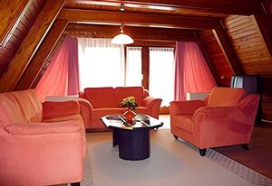 Finnhütte mit Terrasse