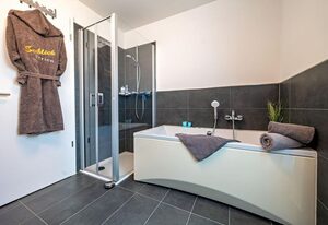 Schleivilla Lootsen Hus bei Seeblick Ferien, 127 qm, bis 8 Personen