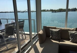 Schwimmendes Ferienhaus / Hausboot ANTARES ONE