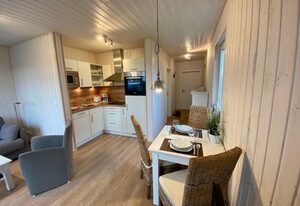 2 Zi Ferienhaus Skipper Hus, Infrarotsauna, Strandnähe