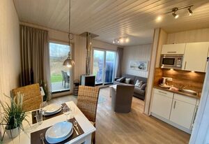 2 Zi Ferienhaus Skipper Hus, Infrarotsauna, Strandnähe