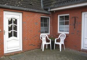 BARLT - Ferienhaus Bärbel – 1+2 - Haushälfte 5-Raum