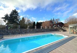 Ferienhaus MILA - mit Pool, Sauna, Whirlwanne, 5000qm Privatgelände und Bolzplatz – Ferienhaus MILA mit Pool, Sauna, Kamin, Privatgelände, Ostsee nur 30 Autominuten