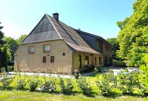 FeWo zwischen den Meeren: schöne FeWo mit Garten – Ferienwohnung zwischen den Meeren