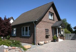 Frey: Ferienhaus über zwei Etagen mit Terrasse – Ferienhaus Frey