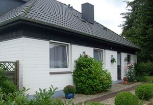 Späth, Irene – Späth, Irene - Große Wohnung im EG, 3 SZ