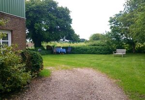 Thomsen: Urlaubsentspannung mit großem Garten – FeWo Thomsen
