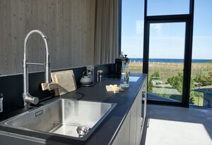 Falshöft 13 – Ferienhaus (Reihenhaus) nur 200 Meter vom Strand entfernt + Meerblick!
