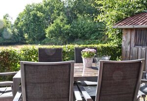 Beeck: tolle FeWo mit Terrasse und Strandkorb
