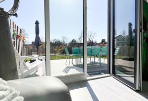Küstenwaldbude luv – Großes Luxus-Neubau-Ferienhaus in Pelzerhaken/Ostsee mit Sauna für 10 Gäste &Hund