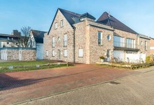 Sandperle Gorch Fock – Stillvolles Maisonette-Apartment mit toller Dachterrasse und Leuchtturmblick
