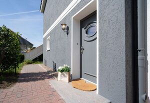 Villa Lotsenhaus – Exklusives Ferienhaus mit Dachterrasse, Meerblick, Sauna & stilvoller Einrichtung
