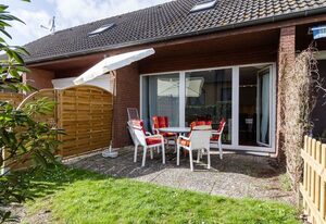 Ferienwohnung "Mour" – Mittelreihenhaus "Mour" mit Terrasse über 2 Etagen für 4 Personen