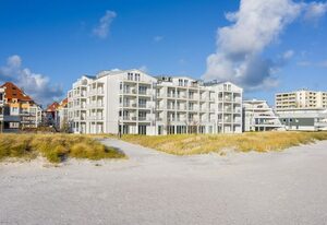 Apartmentanlage Meerblickvilla – Penthouse für 6 Pers. auf 2 Etagen mit Meerblick, 2 Bädern & Saisonstrandkorb