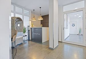 Apartmentanlage Meerblickvilla – Penthouse für 6 Pers. auf 2 Etagen mit Meerblick, 2 Bädern & Saisonstrandkorb