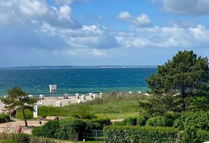Eichenhain – Luxus-Neubau-Ferienwohnung für 6 Gäste in Strandlage mit Sauna und Meerblick!