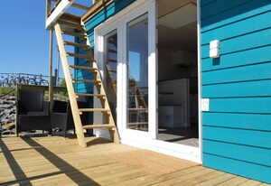 Hausboot Emma mit toller Dachterrasse in Neustadt i.H.