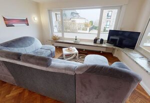 Apartmenthaus Königshöhe – Renovierte Ferienwohnung für 6 Erwachsene und 1 Kind mit Meerblick in Strand- und Hafennähe