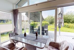 Strandpark Lensterstrand Grömitz – Neu gebautes Ferienhaus mit Sauna und Kamin nur 250 m vom Sandstrand