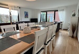 Kellenhusen - Birkenweg 11 – Freistehendes Ferienhaus in Strandnähe für max. 8 Personen über 2 Etagen!