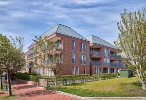 Apartmentvilla Anna See – Familien-Apartment in Strandnähe mit großer Loggia, zwei Bädern & Sauna im Haus!