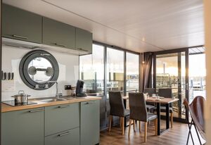 exclusives Hausboot "Opa Wilhelm"