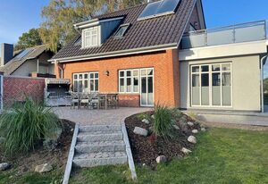 Ferienhaus Tage am Meer, 3 SZ, 3 Bäder, mit Dachterrasse – Ferienhaus mit 3 SZ